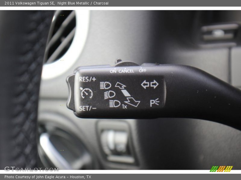 Night Blue Metallic / Charcoal 2011 Volkswagen Tiguan SE