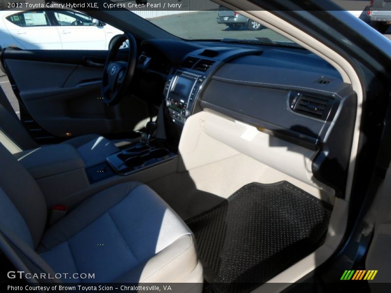 Cypress Green Pearl / Ivory 2012 Toyota Camry Hybrid XLE