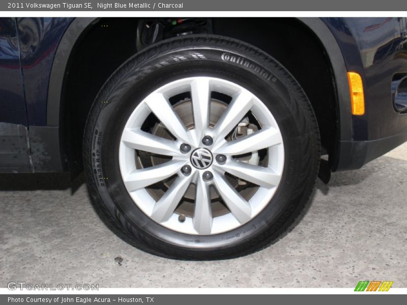 Night Blue Metallic / Charcoal 2011 Volkswagen Tiguan SE