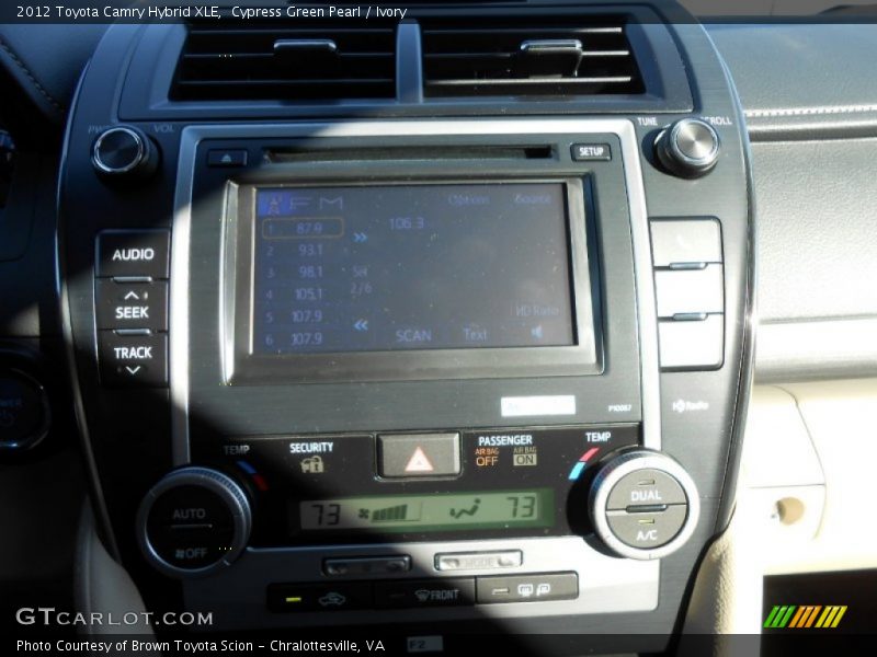 Cypress Green Pearl / Ivory 2012 Toyota Camry Hybrid XLE