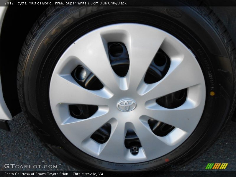 Super White / Light Blue Gray/Black 2012 Toyota Prius c Hybrid Three