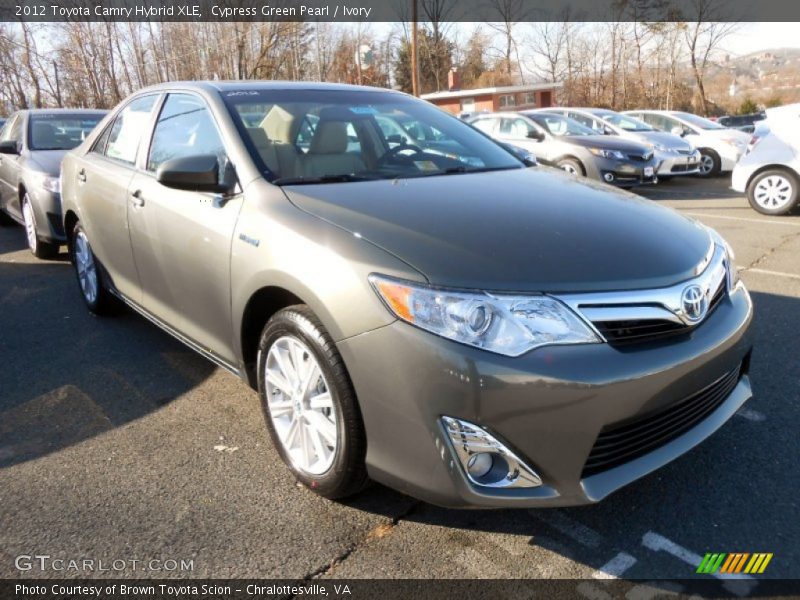 Cypress Green Pearl / Ivory 2012 Toyota Camry Hybrid XLE