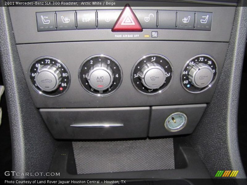 Controls of 2011 SLK 300 Roadster