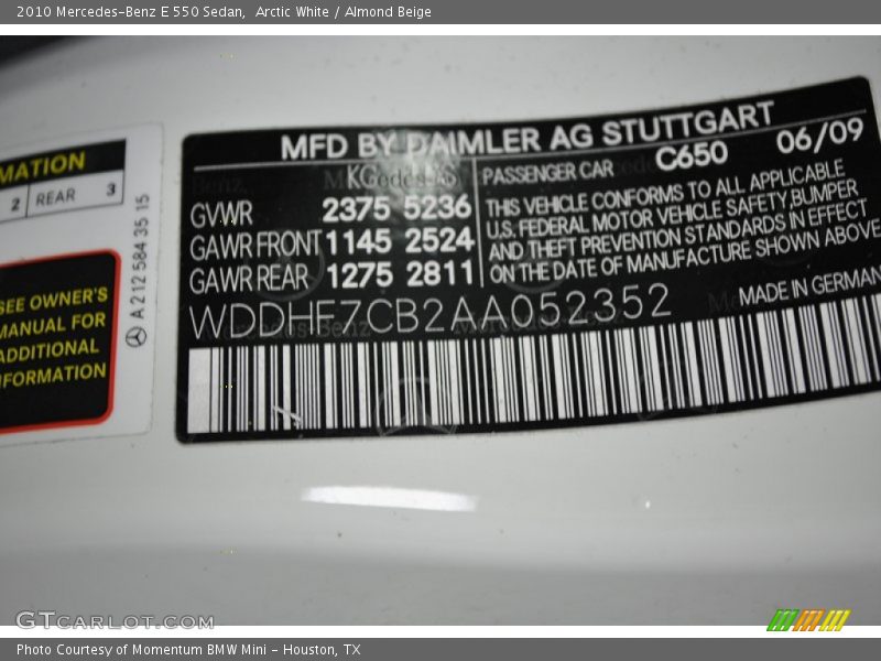 Arctic White / Almond Beige 2010 Mercedes-Benz E 550 Sedan