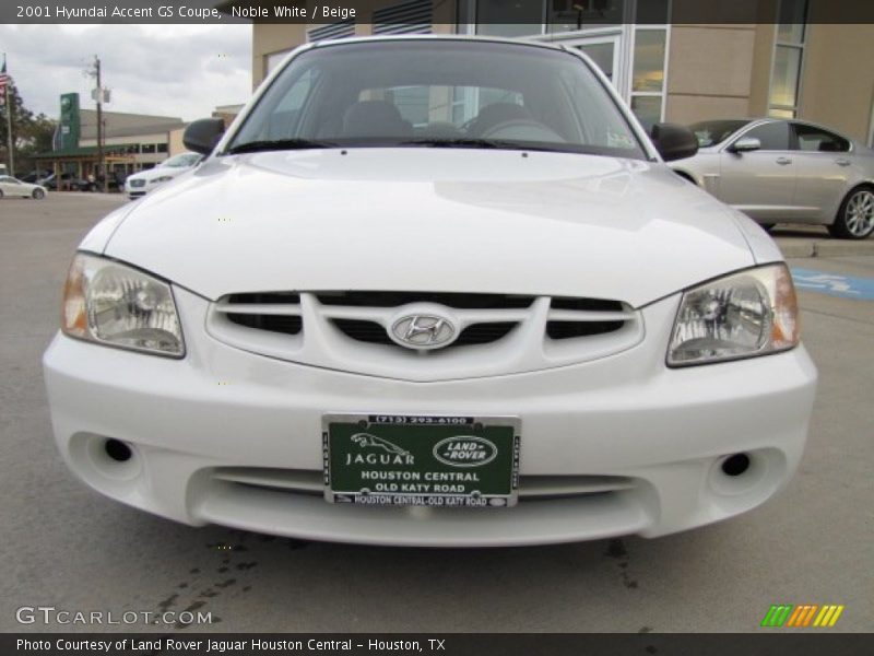 Noble White / Beige 2001 Hyundai Accent GS Coupe