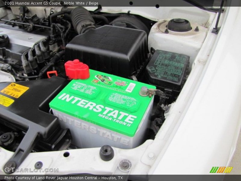 Noble White / Beige 2001 Hyundai Accent GS Coupe