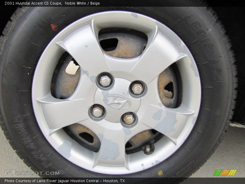  2001 Accent GS Coupe Wheel