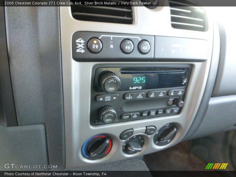 Silver Birch Metallic / Very Dark Pewter 2006 Chevrolet Colorado Z71 Crew Cab 4x4