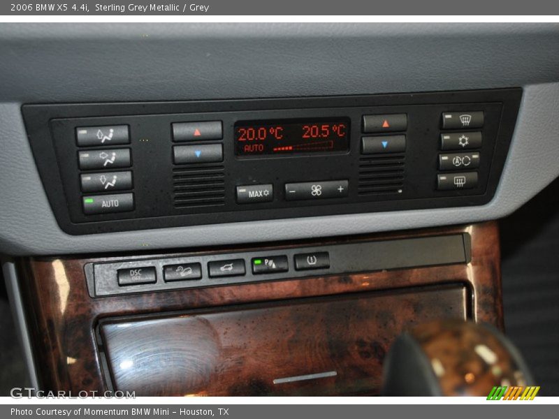 Controls of 2006 X5 4.4i