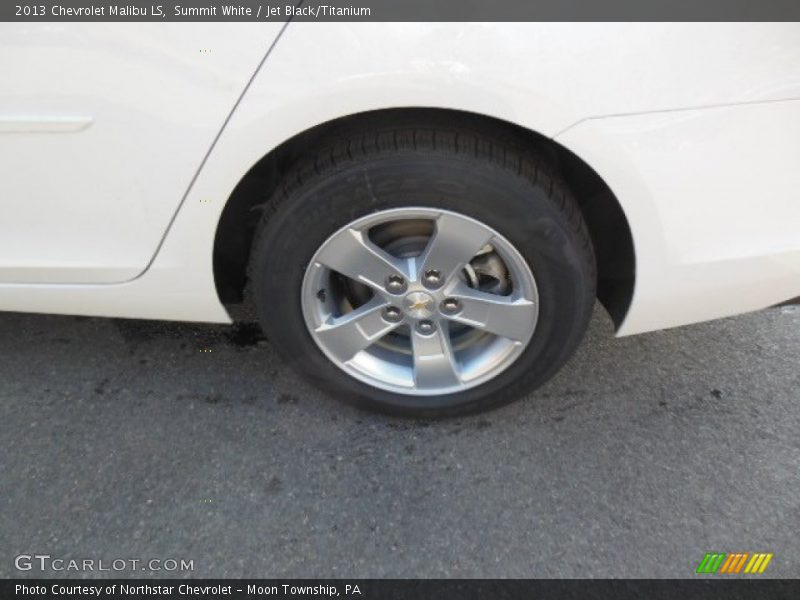 Summit White / Jet Black/Titanium 2013 Chevrolet Malibu LS