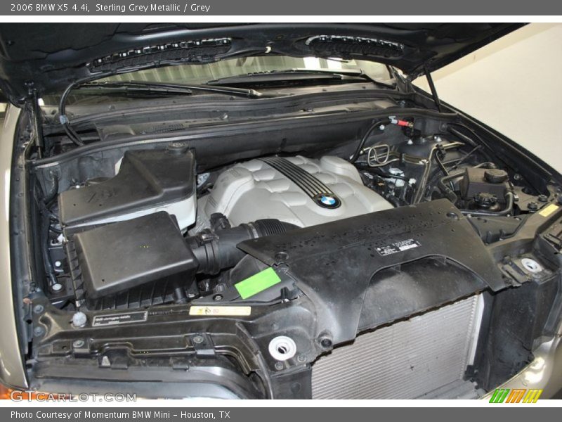  2006 X5 4.4i Engine - 4.4 Liter DOHC 32-Valve VVT V8