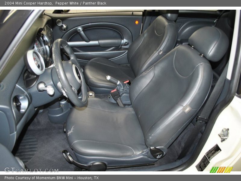 Pepper White / Panther Black 2004 Mini Cooper Hardtop