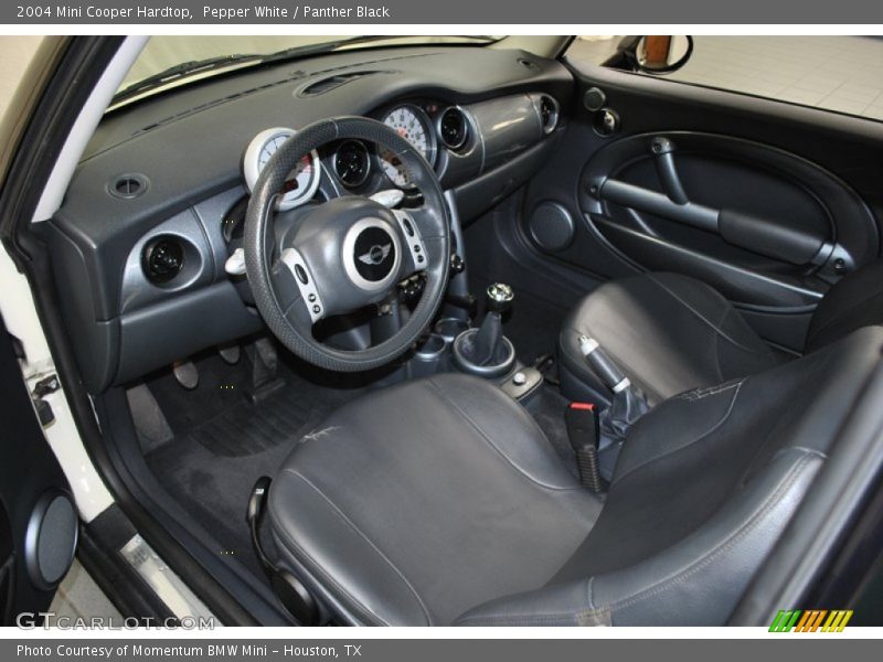 Pepper White / Panther Black 2004 Mini Cooper Hardtop