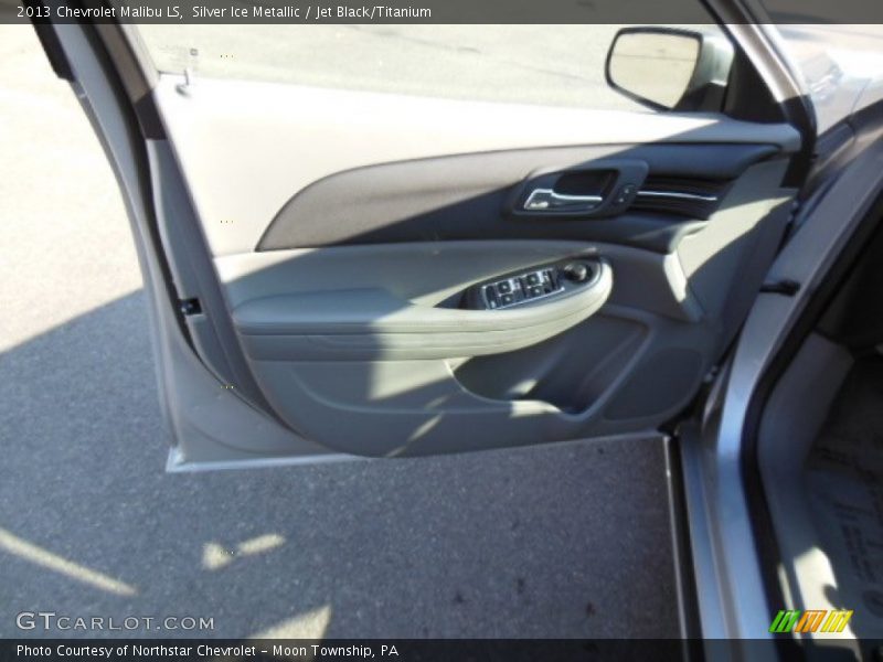 Silver Ice Metallic / Jet Black/Titanium 2013 Chevrolet Malibu LS