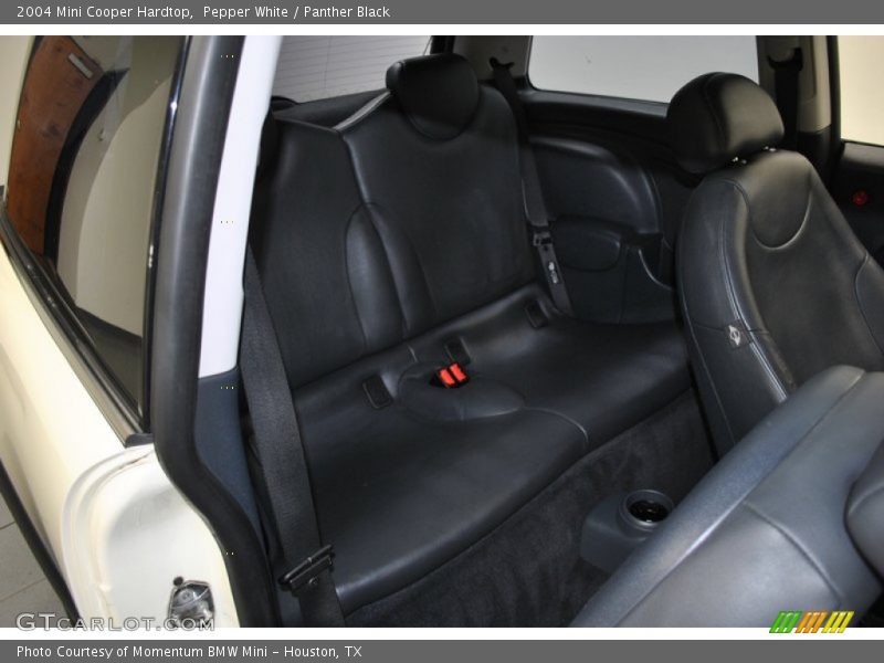 Pepper White / Panther Black 2004 Mini Cooper Hardtop