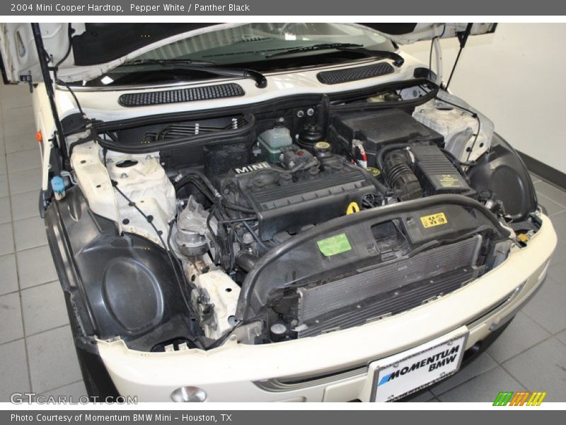 Pepper White / Panther Black 2004 Mini Cooper Hardtop