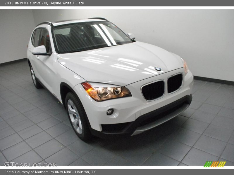 Alpine White / Black 2013 BMW X1 sDrive 28i