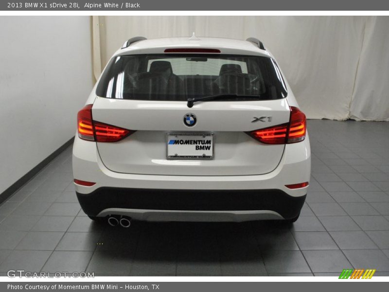 Alpine White / Black 2013 BMW X1 sDrive 28i