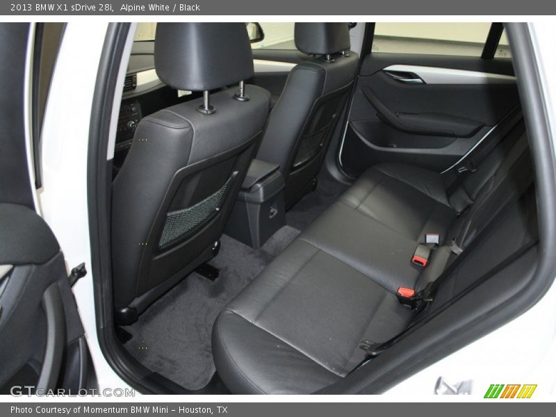 Alpine White / Black 2013 BMW X1 sDrive 28i