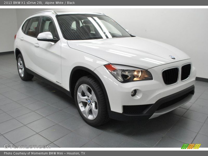 Alpine White / Black 2013 BMW X1 sDrive 28i