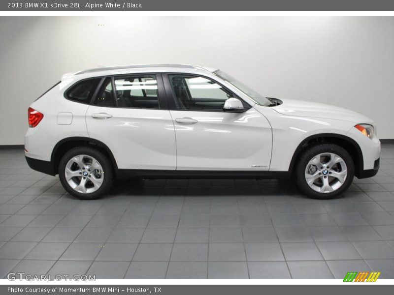 Alpine White / Black 2013 BMW X1 sDrive 28i