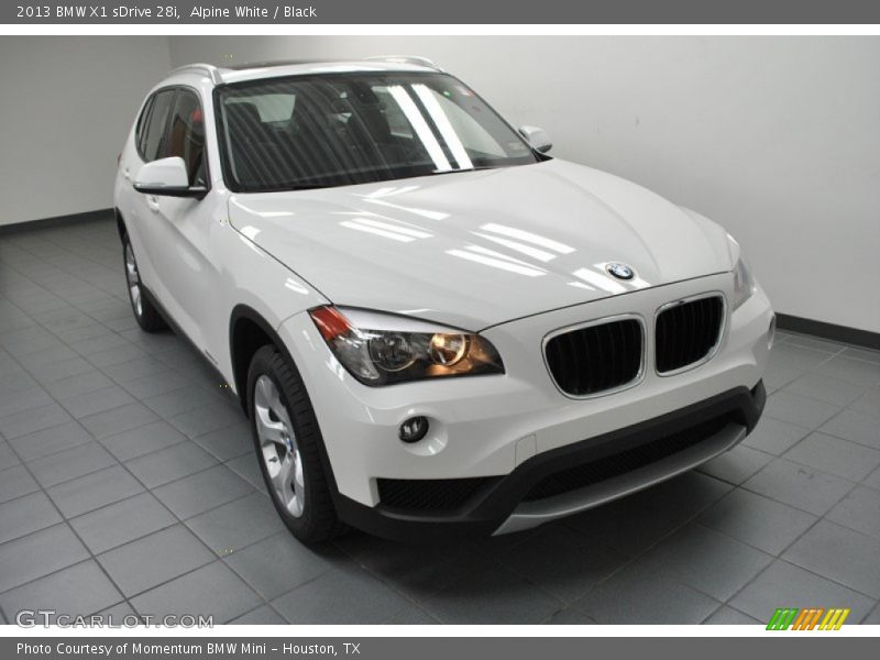 Alpine White / Black 2013 BMW X1 sDrive 28i