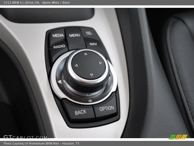 Alpine White / Black 2013 BMW X1 sDrive 28i
