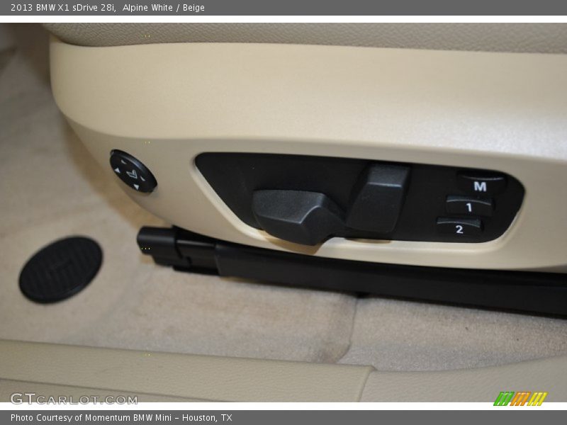 Alpine White / Beige 2013 BMW X1 sDrive 28i