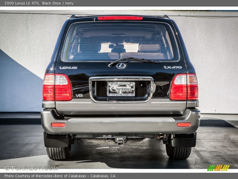 Black Onyx / Ivory 2000 Lexus LX 470