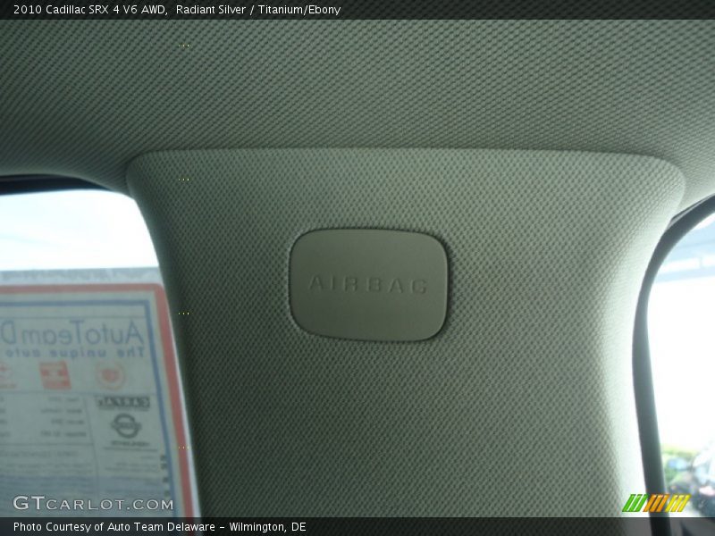 Radiant Silver / Titanium/Ebony 2010 Cadillac SRX 4 V6 AWD
