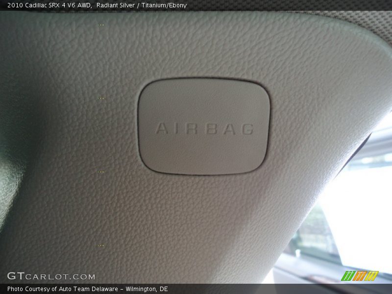 Radiant Silver / Titanium/Ebony 2010 Cadillac SRX 4 V6 AWD