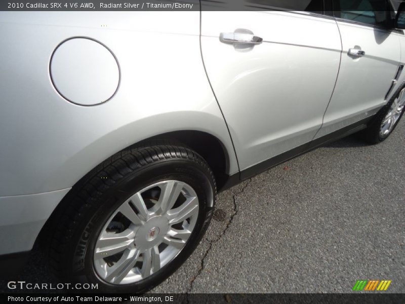 Radiant Silver / Titanium/Ebony 2010 Cadillac SRX 4 V6 AWD