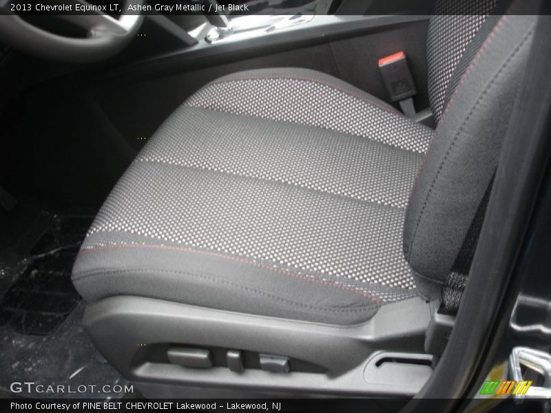 Ashen Gray Metallic / Jet Black 2013 Chevrolet Equinox LT