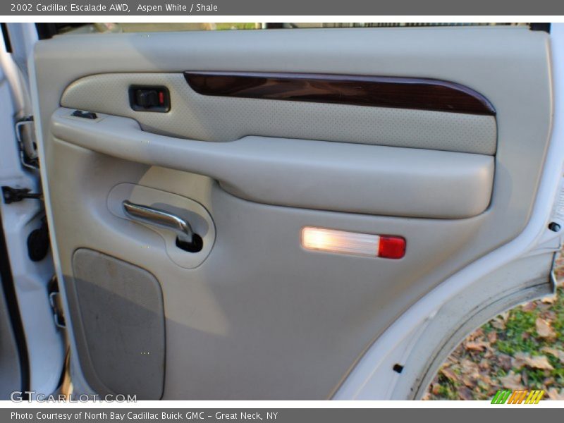 Aspen White / Shale 2002 Cadillac Escalade AWD