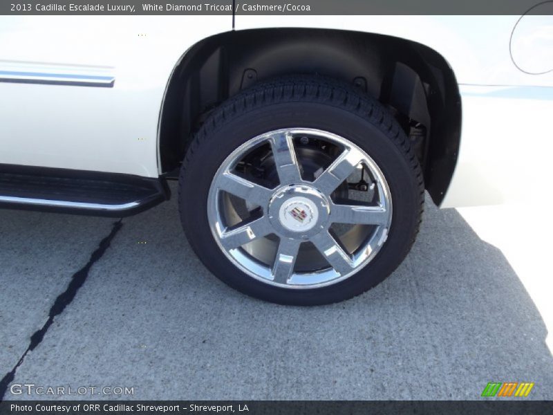 White Diamond Tricoat / Cashmere/Cocoa 2013 Cadillac Escalade Luxury