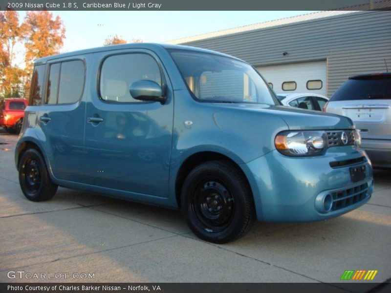 Caribbean Blue / Light Gray 2009 Nissan Cube 1.8 S