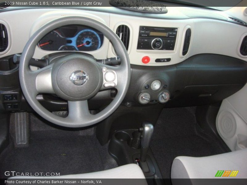 Caribbean Blue / Light Gray 2009 Nissan Cube 1.8 S