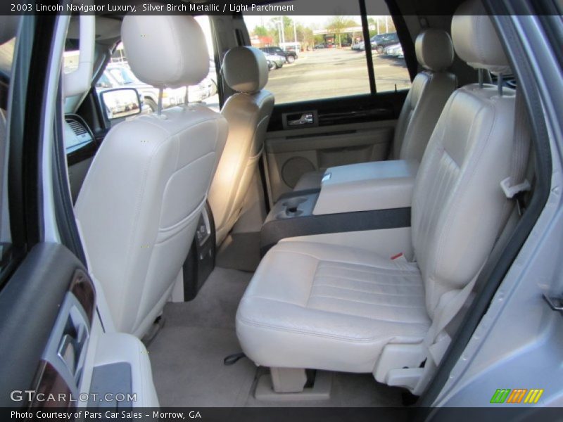 Rear Seat of 2003 Navigator Luxury