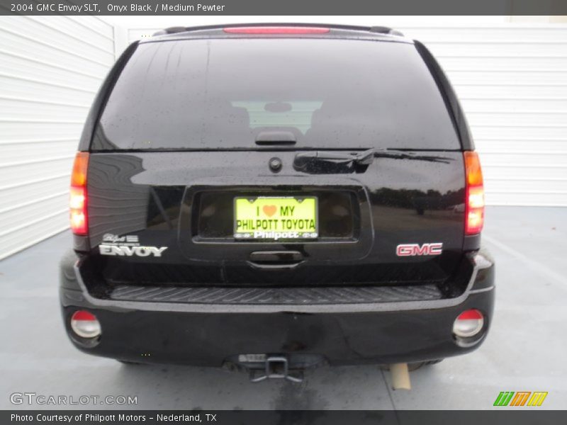 Onyx Black / Medium Pewter 2004 GMC Envoy SLT