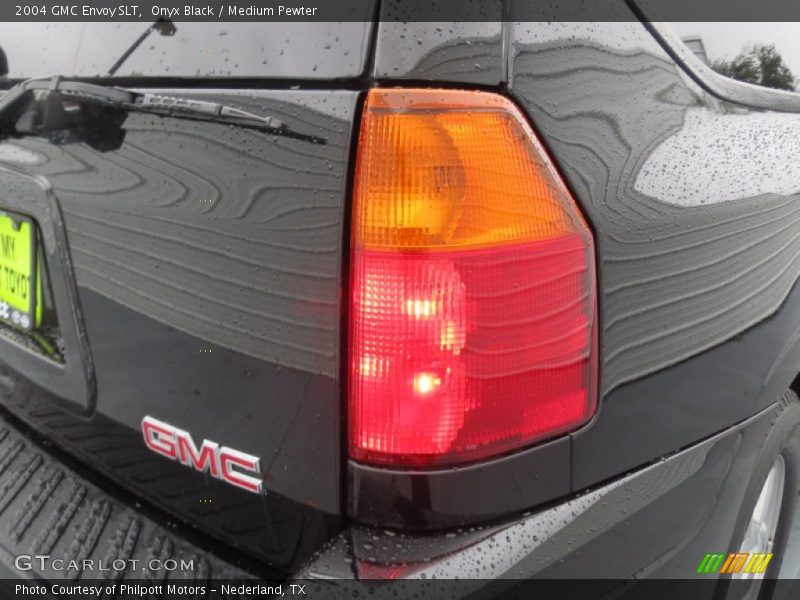 Onyx Black / Medium Pewter 2004 GMC Envoy SLT