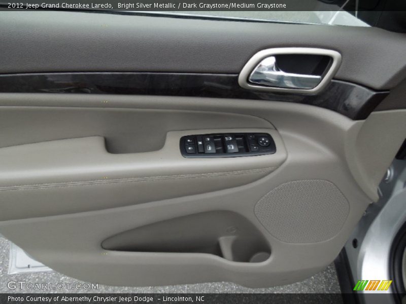 Bright Silver Metallic / Dark Graystone/Medium Graystone 2012 Jeep Grand Cherokee Laredo