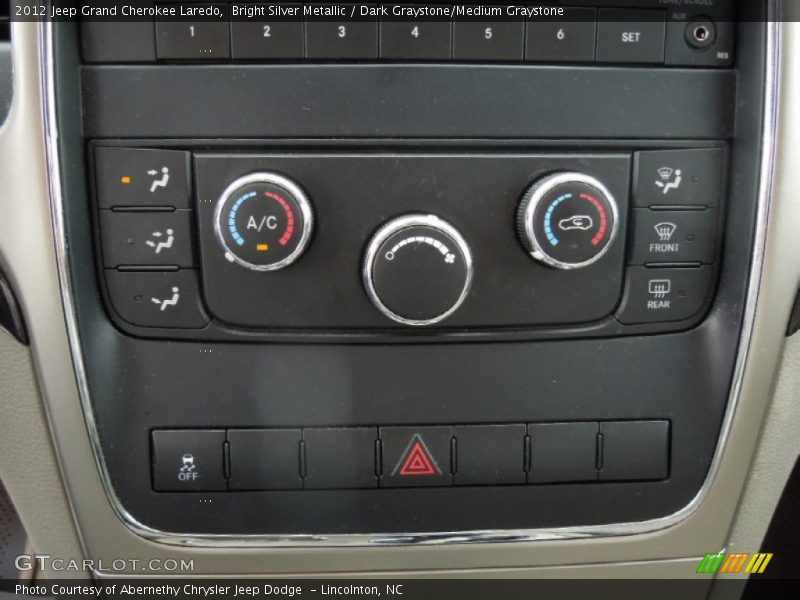 Bright Silver Metallic / Dark Graystone/Medium Graystone 2012 Jeep Grand Cherokee Laredo