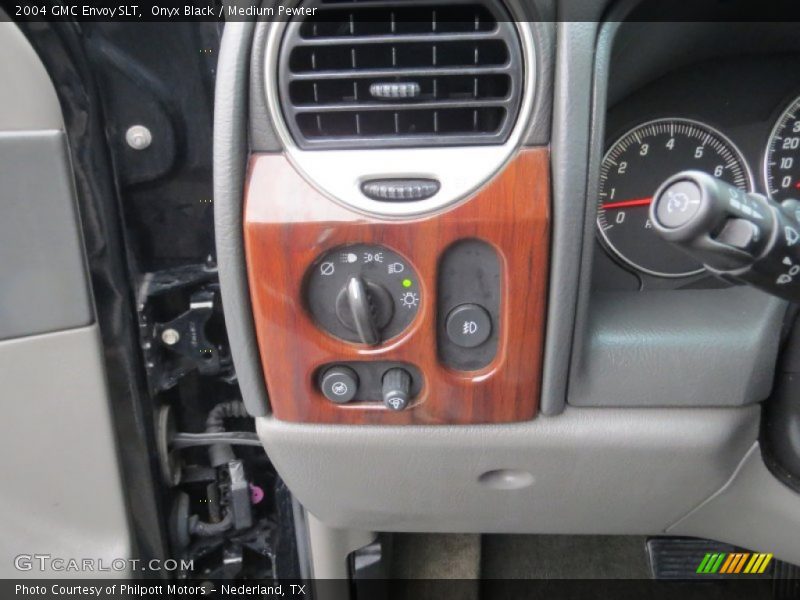 Onyx Black / Medium Pewter 2004 GMC Envoy SLT