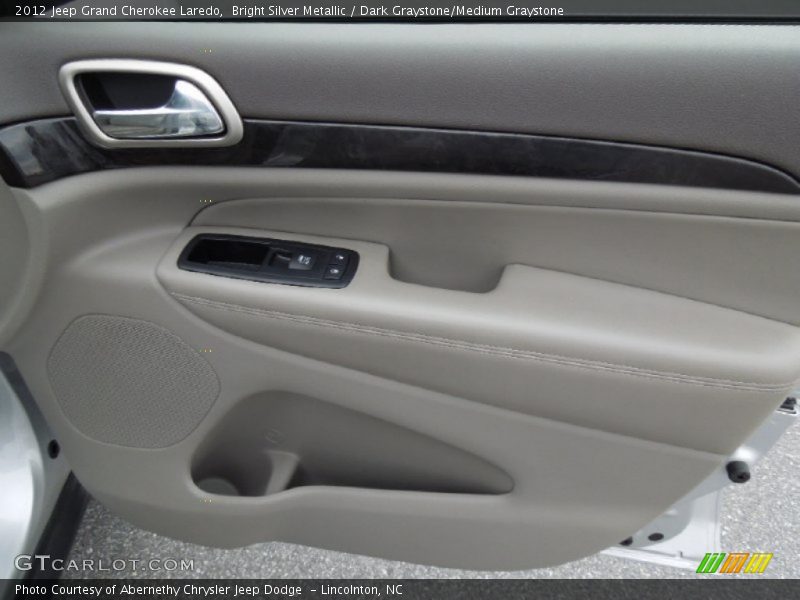 Bright Silver Metallic / Dark Graystone/Medium Graystone 2012 Jeep Grand Cherokee Laredo