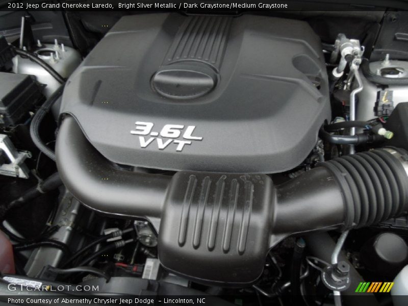 Bright Silver Metallic / Dark Graystone/Medium Graystone 2012 Jeep Grand Cherokee Laredo