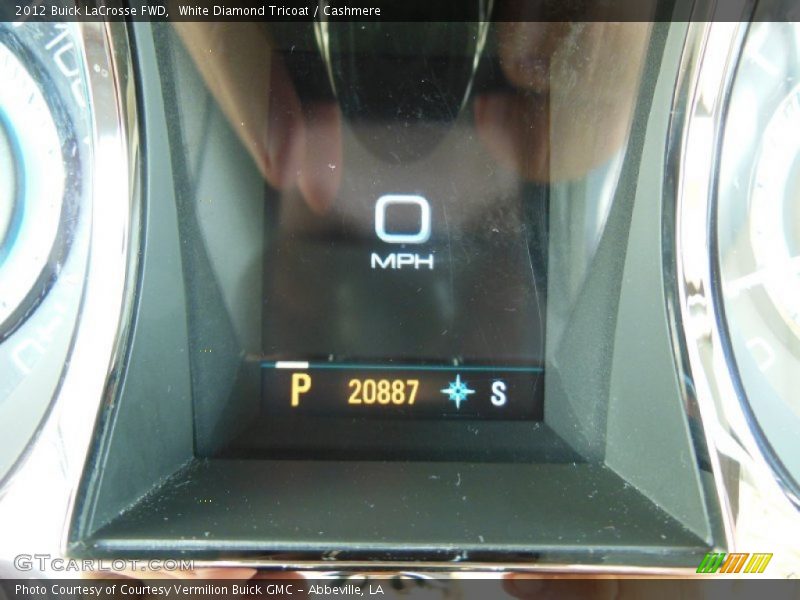 White Diamond Tricoat / Cashmere 2012 Buick LaCrosse FWD