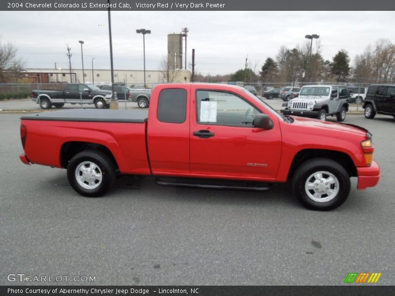 Victory Red / Very Dark Pewter 2004 Chevrolet Colorado LS Extended Cab