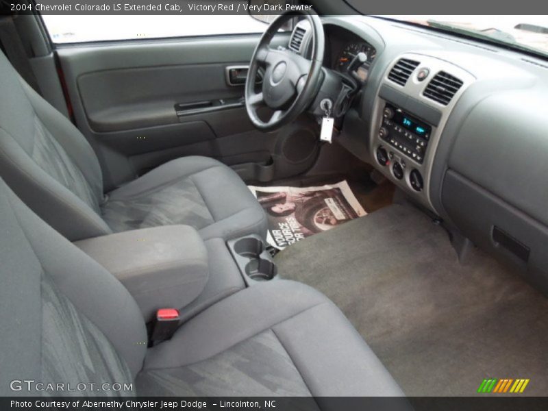 Victory Red / Very Dark Pewter 2004 Chevrolet Colorado LS Extended Cab