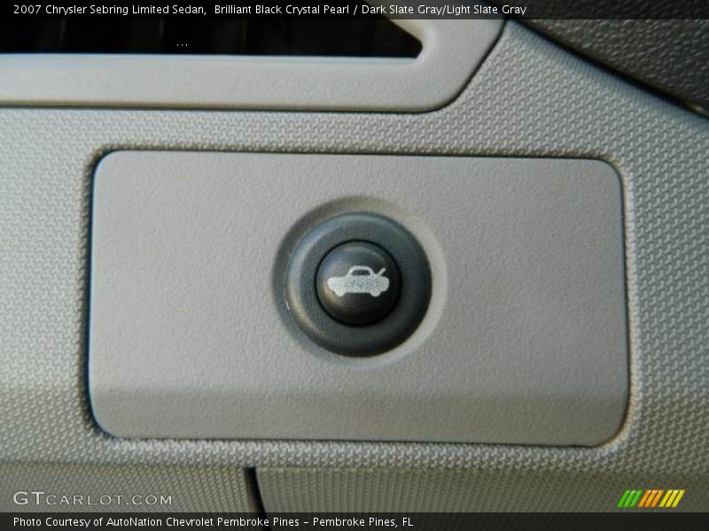 Brilliant Black Crystal Pearl / Dark Slate Gray/Light Slate Gray 2007 Chrysler Sebring Limited Sedan