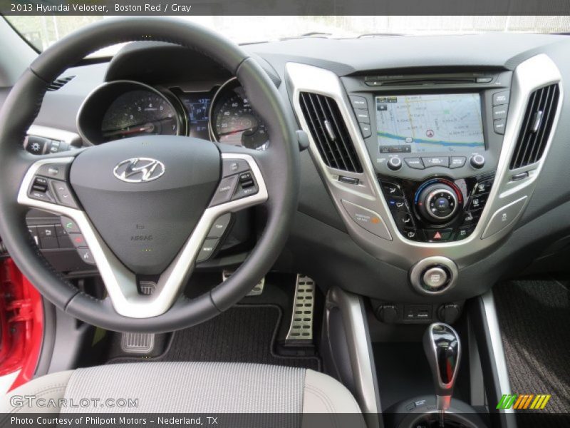 Dashboard of 2013 Veloster 